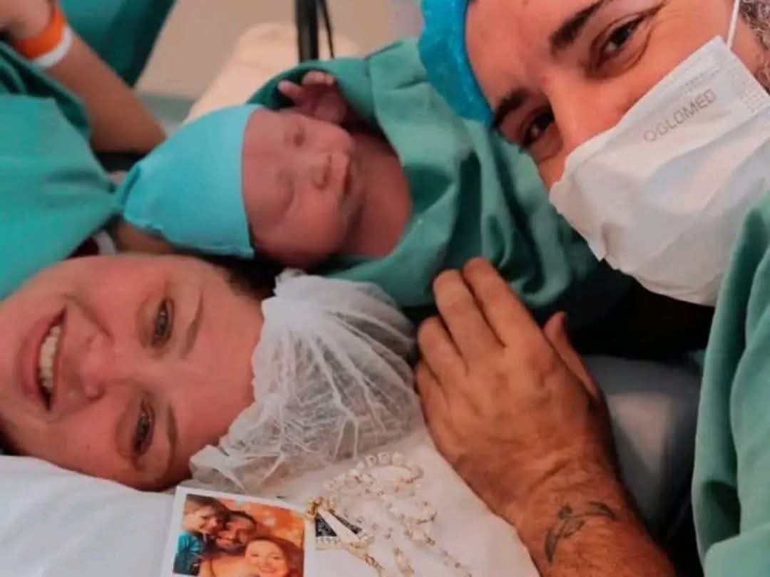 DOIS ANOS APÓS PERDER FILHO EM ATAQUE A CRECHE, CASAL CELEBRA CHEGADA DO SEGUNDO FILHO