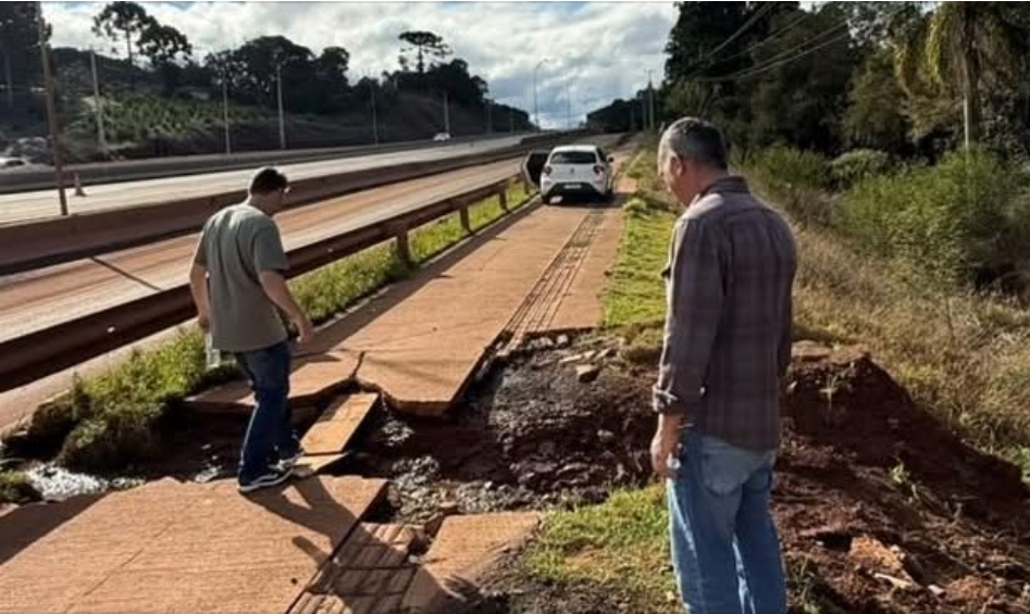 PITANGA -PR: VEREADORES FISCALIZAM TRECHO DA PR-466 APÓS RECLAMAÇÕES DE MORADORES SOBRE CALÇADA E CICLOVIA