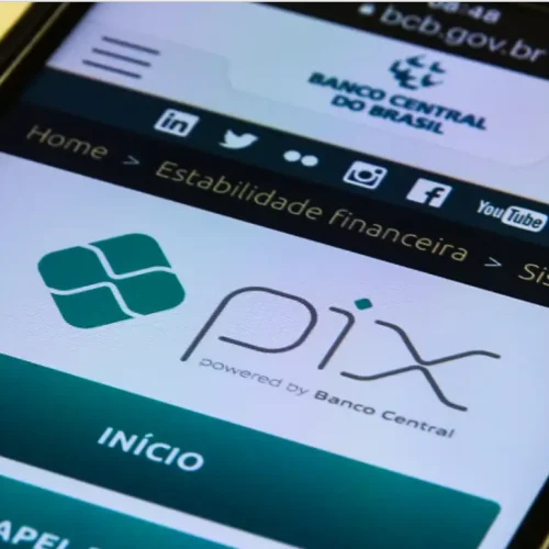 Novas regras do Pix começam a valer nesta sexta-feira (1º); veja as mudanças