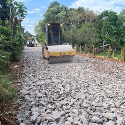 🚧 Pavimentação avança na Estrada do Chapadão em Laranjal