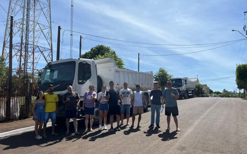 Prefeito Maycon Lopes reforça investimentos que chegam onde mais precisa em Laranjal