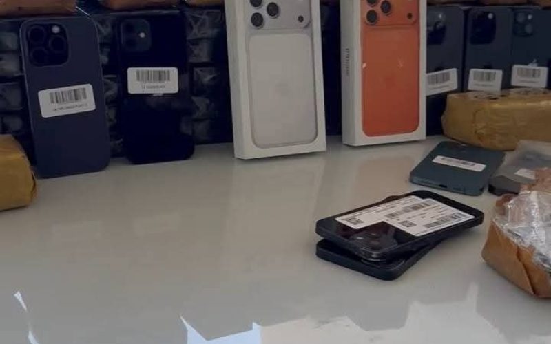 Cascavel – PR | Ação conjunta apreende carga de iPhones escondidos em veículo na BR-277, em Cascavel