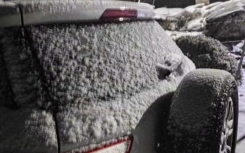 Massa de ar polar provoca neve na Argentina e deve avançar com forte queda de temperatura no Sul do Brasil