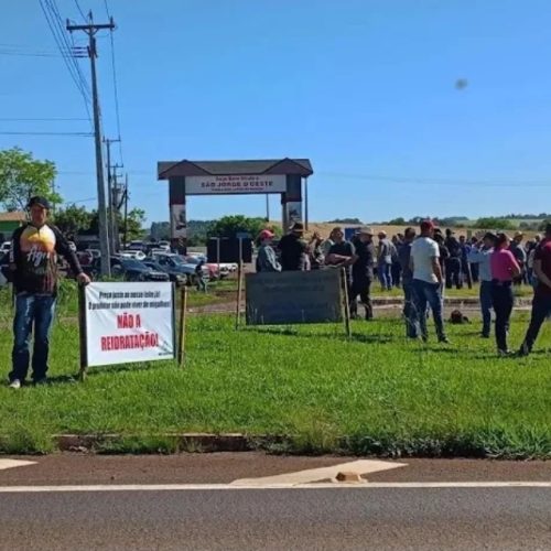 📰 Produtores de leite fazem protesto em São Jorge D’Oeste e cobram ações contra crise no setor