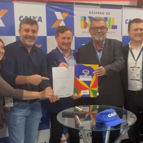 🏡 Prefeito Roberto Rossi e lideranças firmam contrato para construção de casas do Minha Casa Minha Vida em Palmital