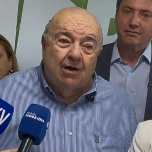 🗳️ Greca mantém candidatura e aposta em possível apoio de Ratinho Jr.