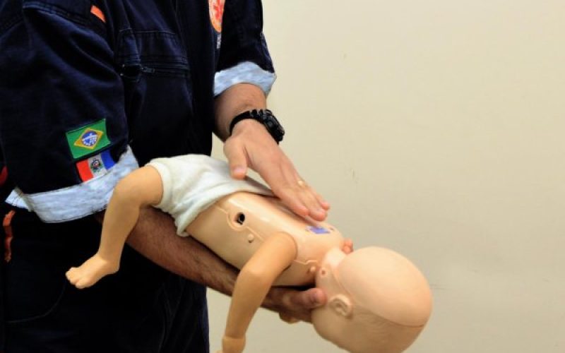 Rotary de Palmital promove treinamento com o SAMU de Guarapuava sobre técnicas de desengasgamento