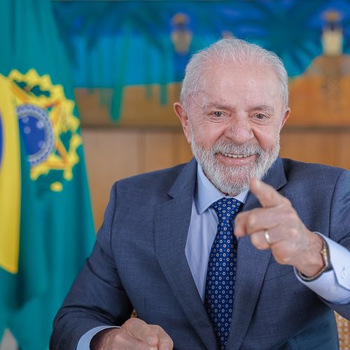 Lula propõe cooperação com EUA para prender “magnatas da corrupção”